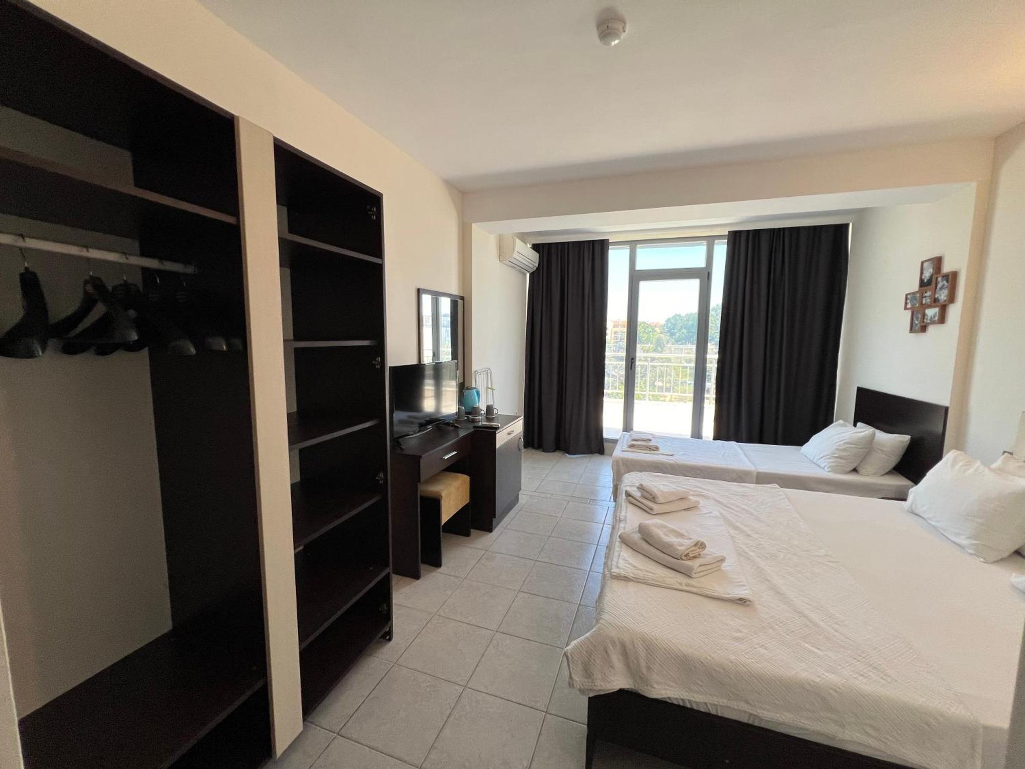 Persani Hotel-Free Parking Pantai Sunny Luaran gambar